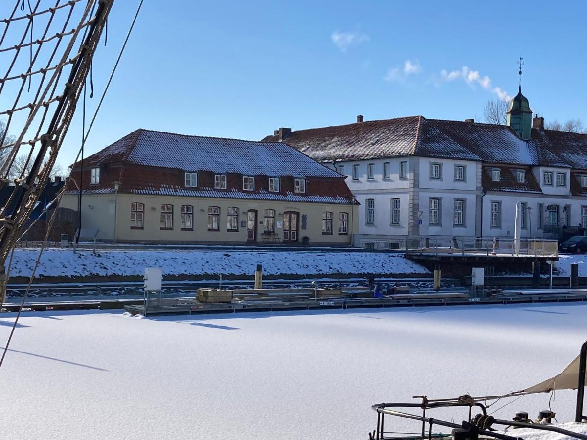 Hotel Das Brueckenhaus Glueckstadt Exterior foto